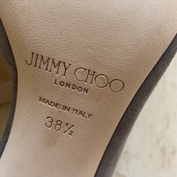 JIMMY CHOO GREY SUEDE DORSAY PUMP. NWT - Picture 7 of 8